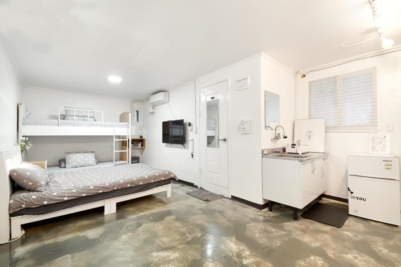 Jun Guesthouse Szöul Kültér fotó