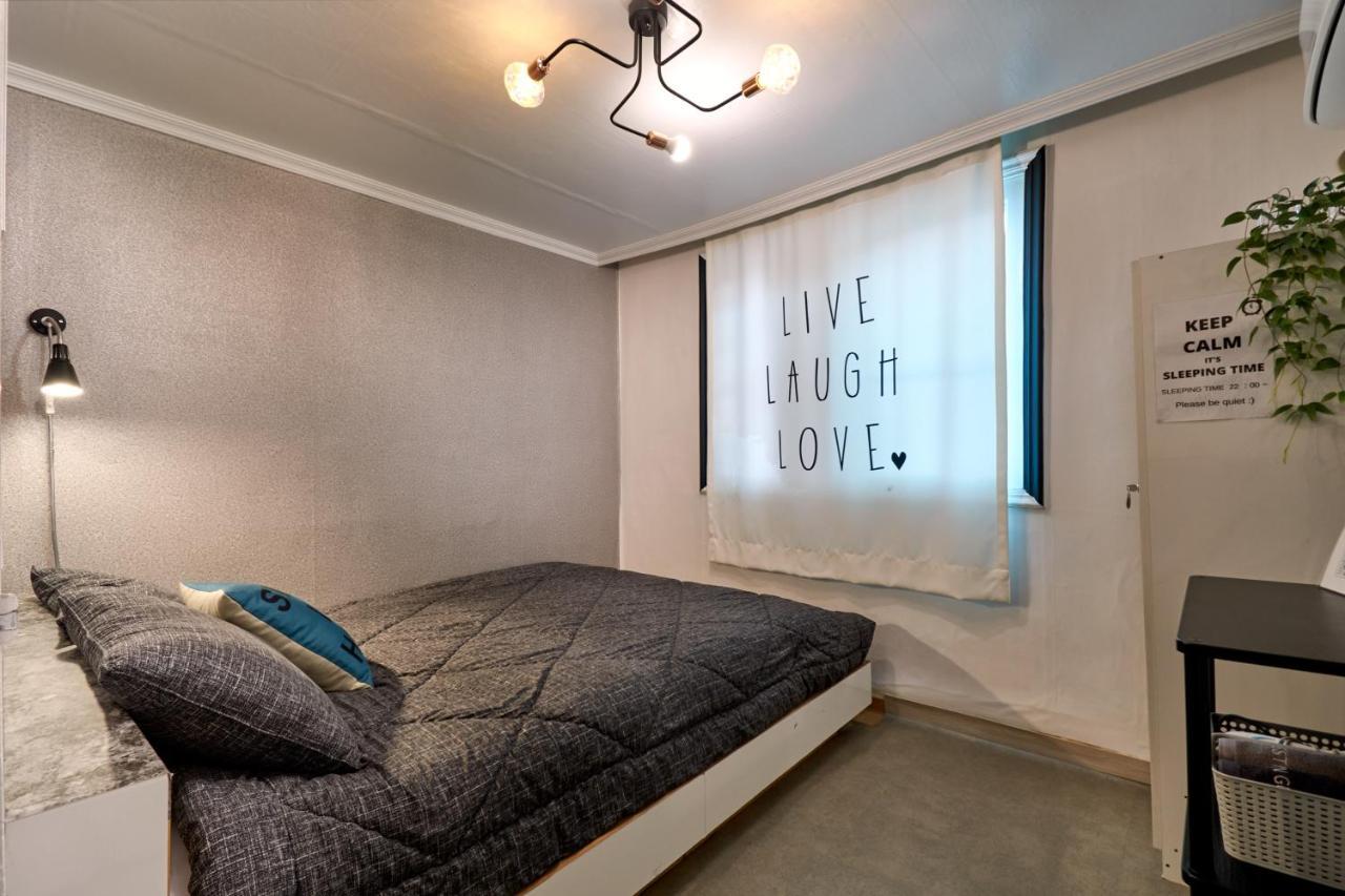 Jun Guesthouse Szöul Kültér fotó